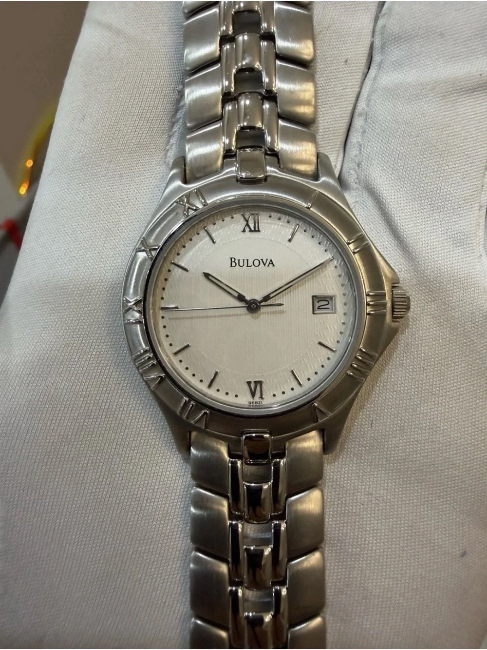 Bulova 96B21 Men's Watch Stainless Steel Silver White Pinstripe Roman Date New